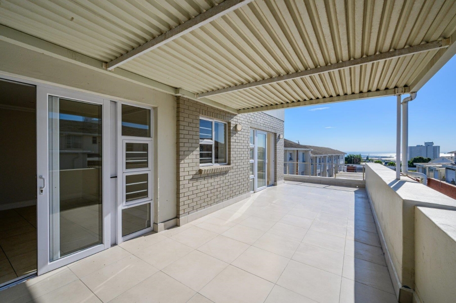 2 Bedroom Property for Sale in Humewood Eastern Cape